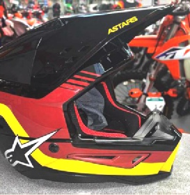 @alpinestarsmx has entered the building! Take a look at the #astarsmx23 fluid range in stock now